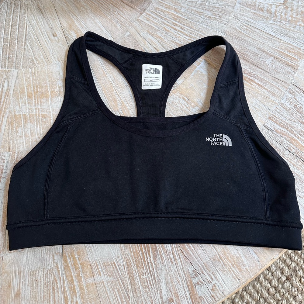 The North Face Sports Bra w/pocket - Large